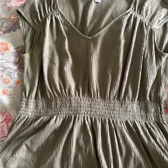 Old Navy peplum tops - Picture 5 of 5